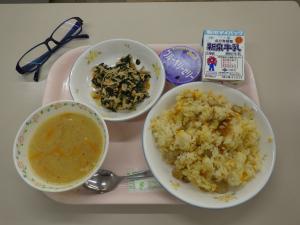 給食