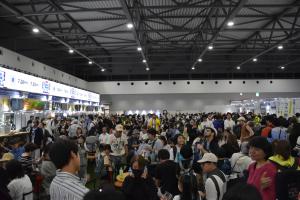 大阪ウィーク出展会場のようす